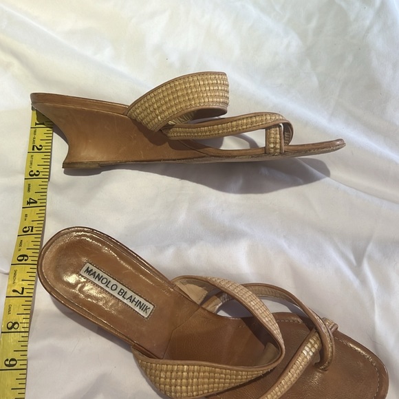 🚫SOLD🚫Manolo Blahniks Raffia Tan Slip On Wedge Vintage Leather Strappy Sandal41 - Picture 9 of 12